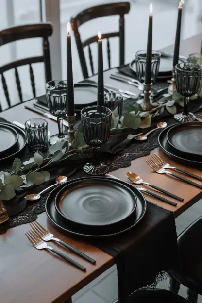 Black and Silver Dinnerware