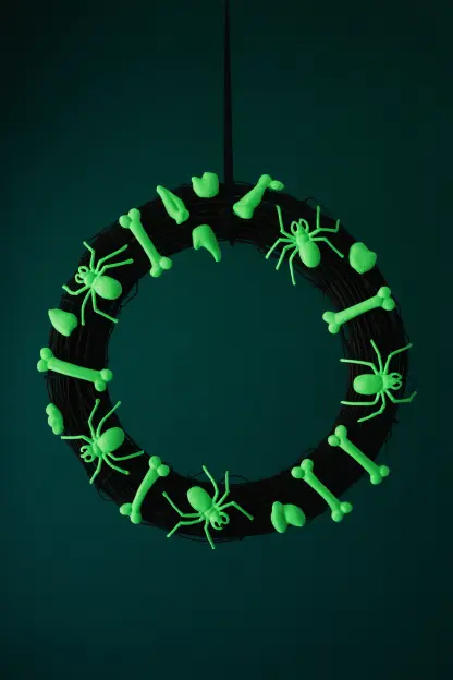 Glow-in-the-Dark Wreath